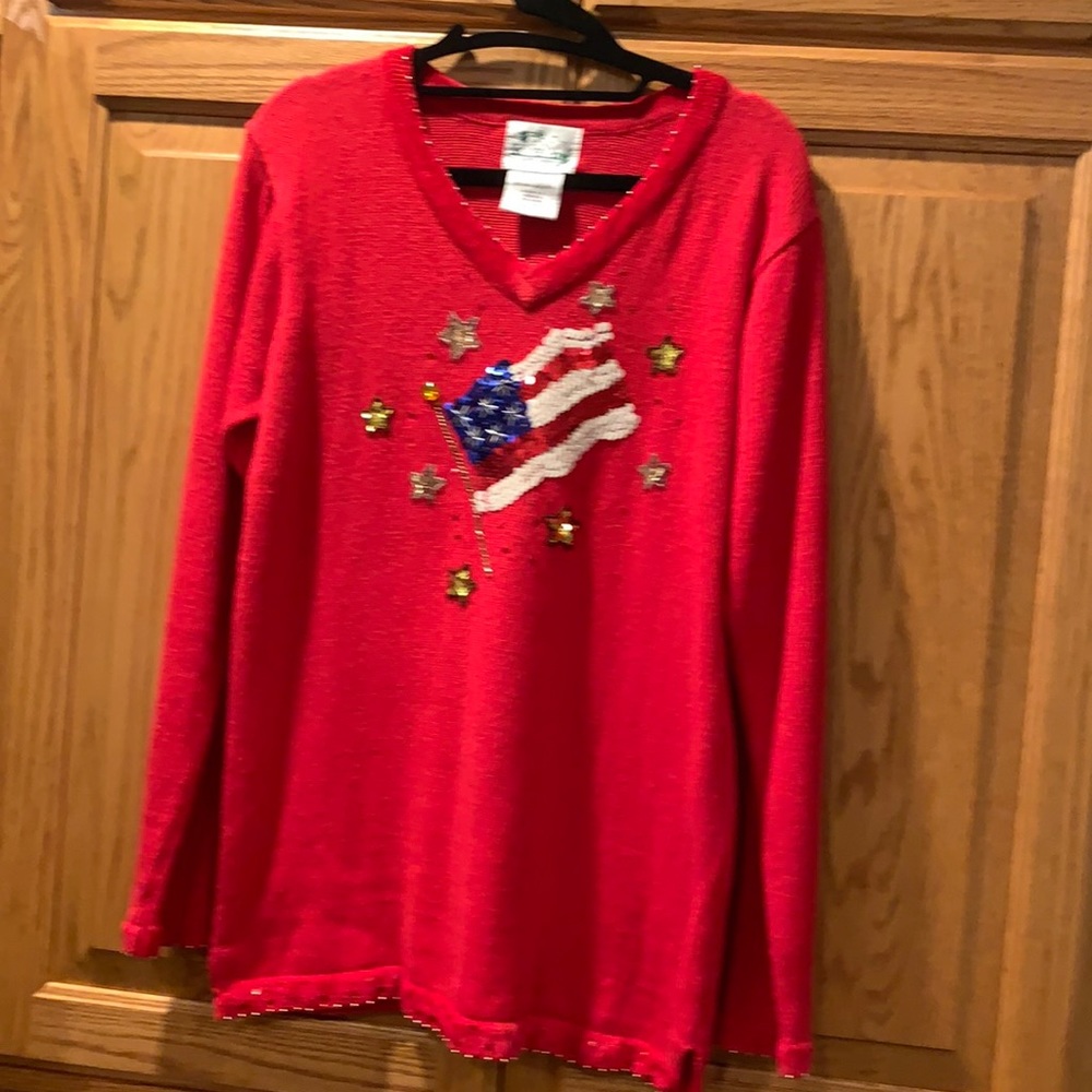 Quacker Factory red sweater with Flag size XS